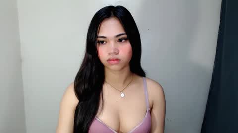 Snapshot of laire_allure chatting on May 2026 06:41:02 AM laire online show from May 2026 06:41:02 AM