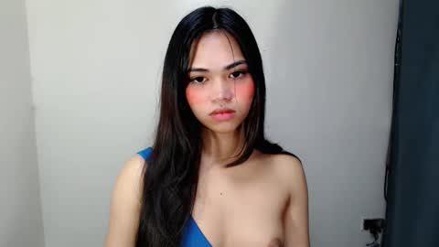 Snapshot of laire_allure chatting on May 2026 08:22:01 AM laire online show from May 2026 08:22:01 AM