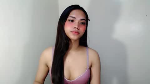 Snapshot of laire_allure chatting on May 2026 06:22:01 AM laire online show from May 2026 06:22:01 AM