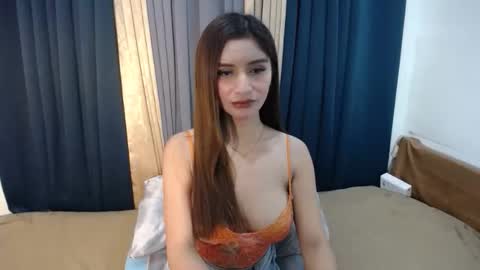 Snapshot of lakshmi_filipina chatting on November 2025 01:08:02 AM kristine online show from November 2025 01:08:02 AM