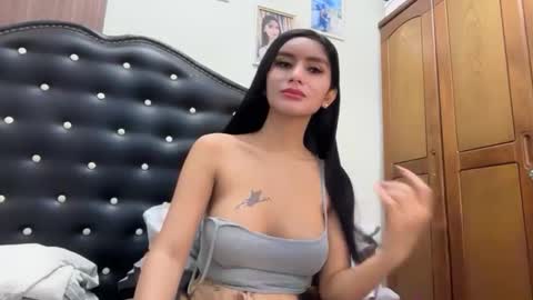 kristine online show from April 2026 11:13:02 PM