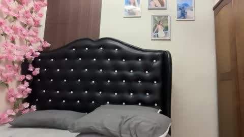 kristine online show from June 2026 10:10:02 AM