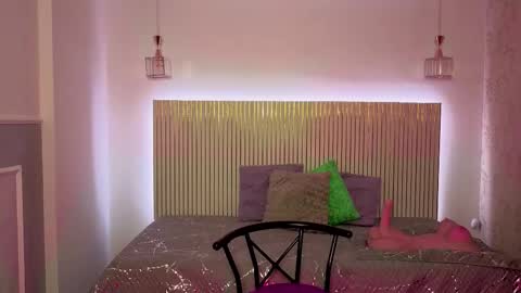 Miss Lala online show from September 2025 01:16:02 PM