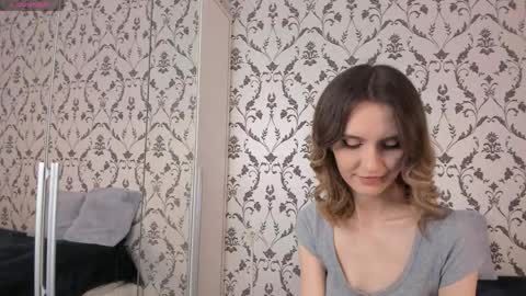 Julia online show from May 2026 08:21:01 AM