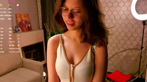 Julia online show from May 2026 08:14:02 PM
