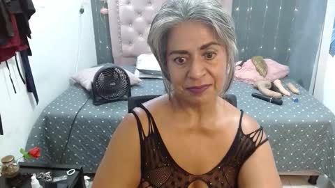 lalisha online show from September 2025 12:25:02 AM