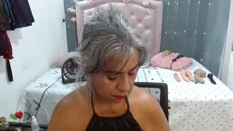 lalisha online show from October 2025 12:20:01 AM