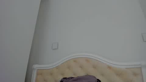 Snapshot of lallie_ chatting on September 2025 03:47:02 PM Lallie online show from September 2025 03:47:02 PM