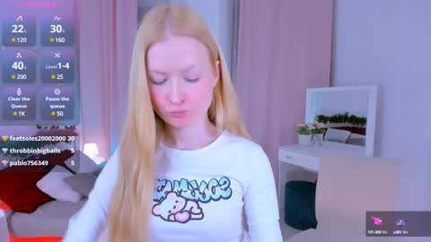 Snapshot of laly_peach chatting on December 2024 07:27:02 PM Laly online show from December 2024 07:27:02 PM