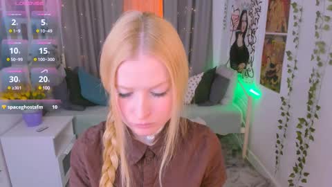 Snapshot of laly_peach chatting on February 2025 05:16:01 PM Laly online show from February 2025 05:16:01 PM