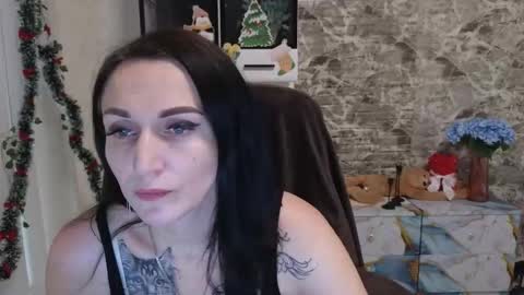 Snapshot of lalyaskyy chatting on December 2025 11:28:01 AM Lalya online show from December 2025 11:28:01 AM