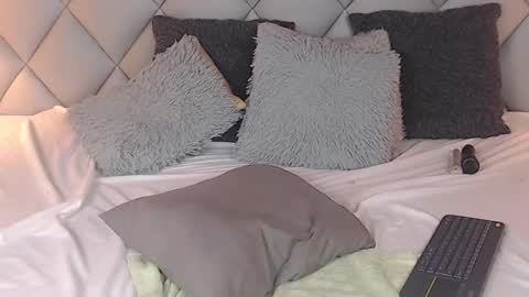 Laly Castro online show from January 2025 12:18:01 AM