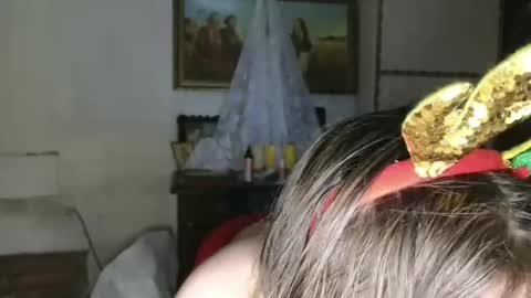 Snapshot of lama111111mama chatting on December 2025 06:38:02 PM I work 5PM to 9 PM EST New York online show from December 2025 06:38:02 PM