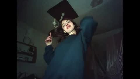 Snapshot of lama111111mama chatting on February 2026 10:54:02 PM I work 5PM to 9 PM EST New York online show from February 2026 10:54:02 PM