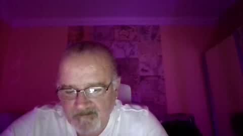 Snapshot of lamabama chatting on October 2025 11:07:01 PM lamabama online show from October 2025 11:07:01 PM