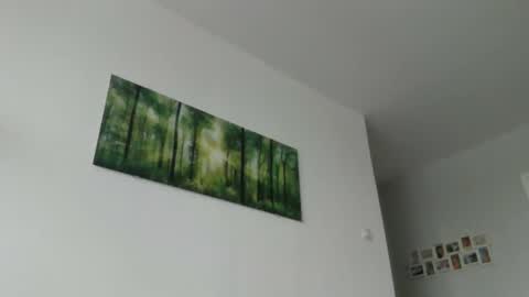 Snapshot of lambiants chatting on February 2026 09:54:01 AM lambiants online show from February 2026 09:54:01 AM