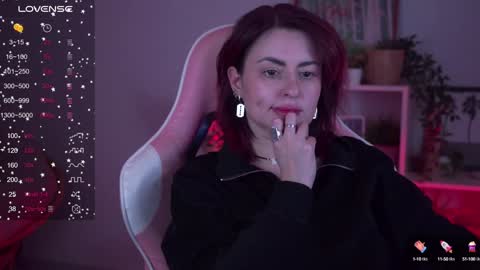 just call me Lana  and her security online show from February 2025 05:50:01 PM