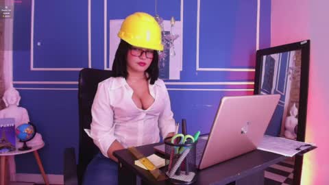 Snapshot of lana_beket_ chatting on April 2026 01:41:01 PM Lana online show from April 2026 01:41:01 PM