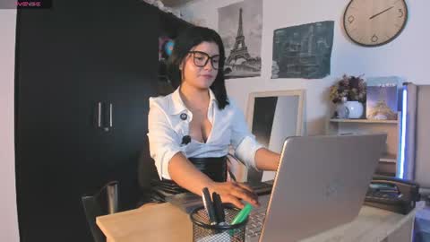 Snapshot of lana_beket_ chatting on July 2026 07:12:02 PM Lana online show from July 2026 07:12:02 PM
