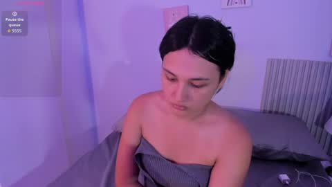 Lana online show from July 2026 07:43:01 PM