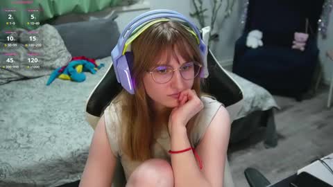 Kay online show from February 2025 07:10:01 PM