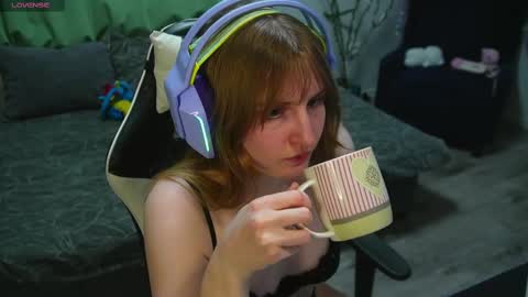 Kay online show from March 2025 07:17:01 PM