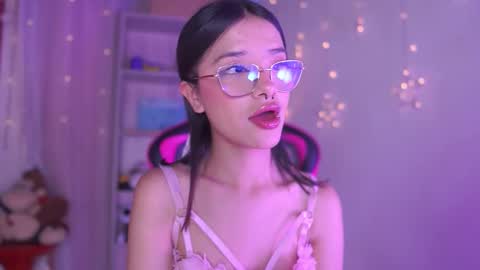 Snapshot of lana_dreams_ chatting on March 2026 12:17:01 AM Lana online show from March 2026 12:17:01 AM