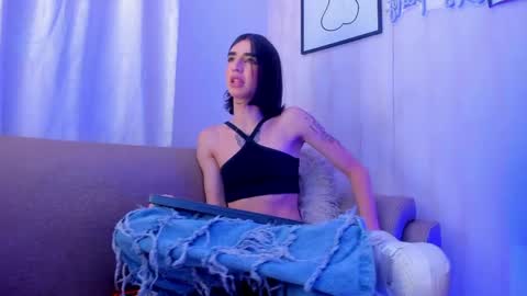 lana_gill online show from May 2026 06:48:01 PM