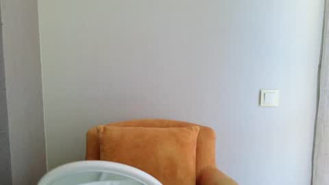 lana_gl online show from June 2026 07:33:01 AM