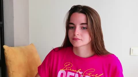 lana_gl online show from June 2026 09:28:02 AM