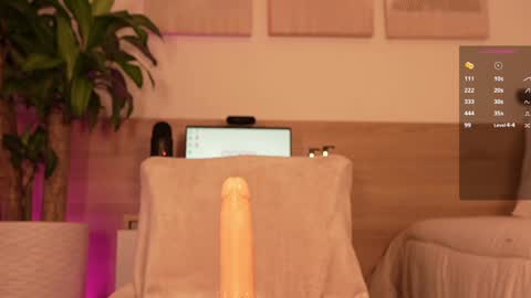 Snapshot of lana_kane_ chatting on January 2025 07:44:02 PM lana_kane_ online show from January 2025 07:44:02 PM