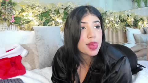 lana_lann online show from December 2024 06:49:01 PM