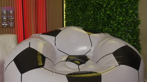 lana_lann online show from June 2026 04:13:01 AM