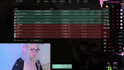 Lana online show from October 2025 12:39:01 PM