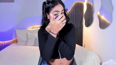 katiuska online show from December 2025 04:07:02 AM