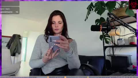 Snapshot of lana_the_virus chatting on October 2025 12:57:02 PM Lana The Virus online show from October 2025 12:57:02 PM