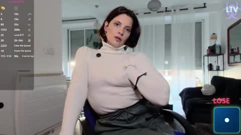 Snapshot of lana_the_virus chatting on November 2025 01:25:02 PM Lana The Virus online show from November 2025 01:25:02 PM