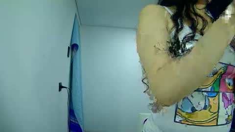 lanabee900 online show from April 2026 02:01:01 AM