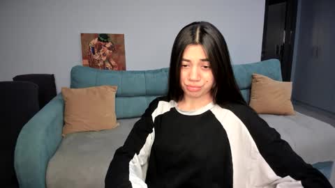 Lana online show from May 2026 06:49:02 PM