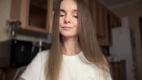 Lana online show from December 2024 02:24:01 AM