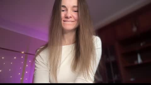 Lana online show from January 2025 06:26:01 AM