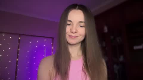 Lana online show from February 2025 08:42:01 PM