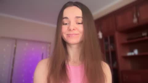 Lana online show from February 2025 08:48:02 AM