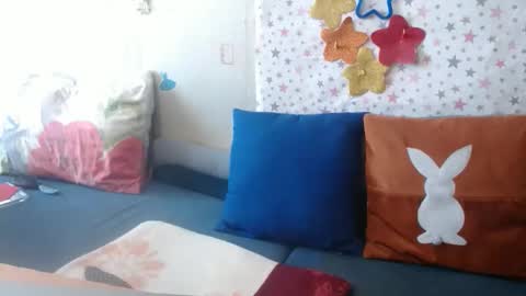 LovelyQueen online show from June 2026 09:00:02 AM