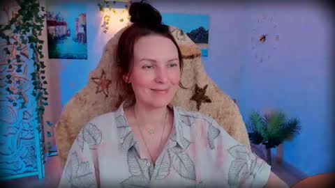 Lana Radiance online show from May 2026 12:56:02 PM