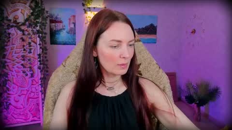 Lana Radiance online show from May 2026 12:20:01 PM