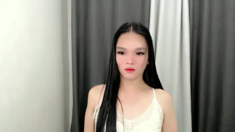 Snapshot of lanawyatt_ chatting on October 2025 10:19:02 AM lanawyatt_ online show from October 2025 10:19:02 AM
