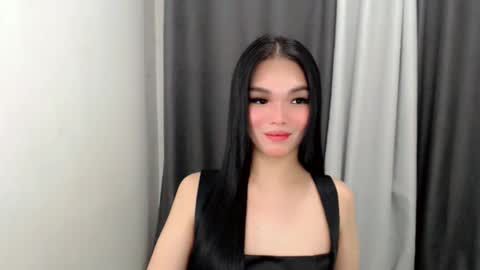Snapshot of lanawyatt_ chatting on November 2025 03:56:01 PM lanawyatt_ online show from November 2025 03:56:01 PM