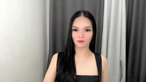 Snapshot of lanawyatt_ chatting on November 2025 03:43:02 PM lanawyatt_ online show from November 2025 03:43:02 PM
