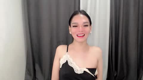 Snapshot of lanawyatt_ chatting on November 2025 02:31:02 PM lanawyatt_ online show from November 2025 02:31:02 PM